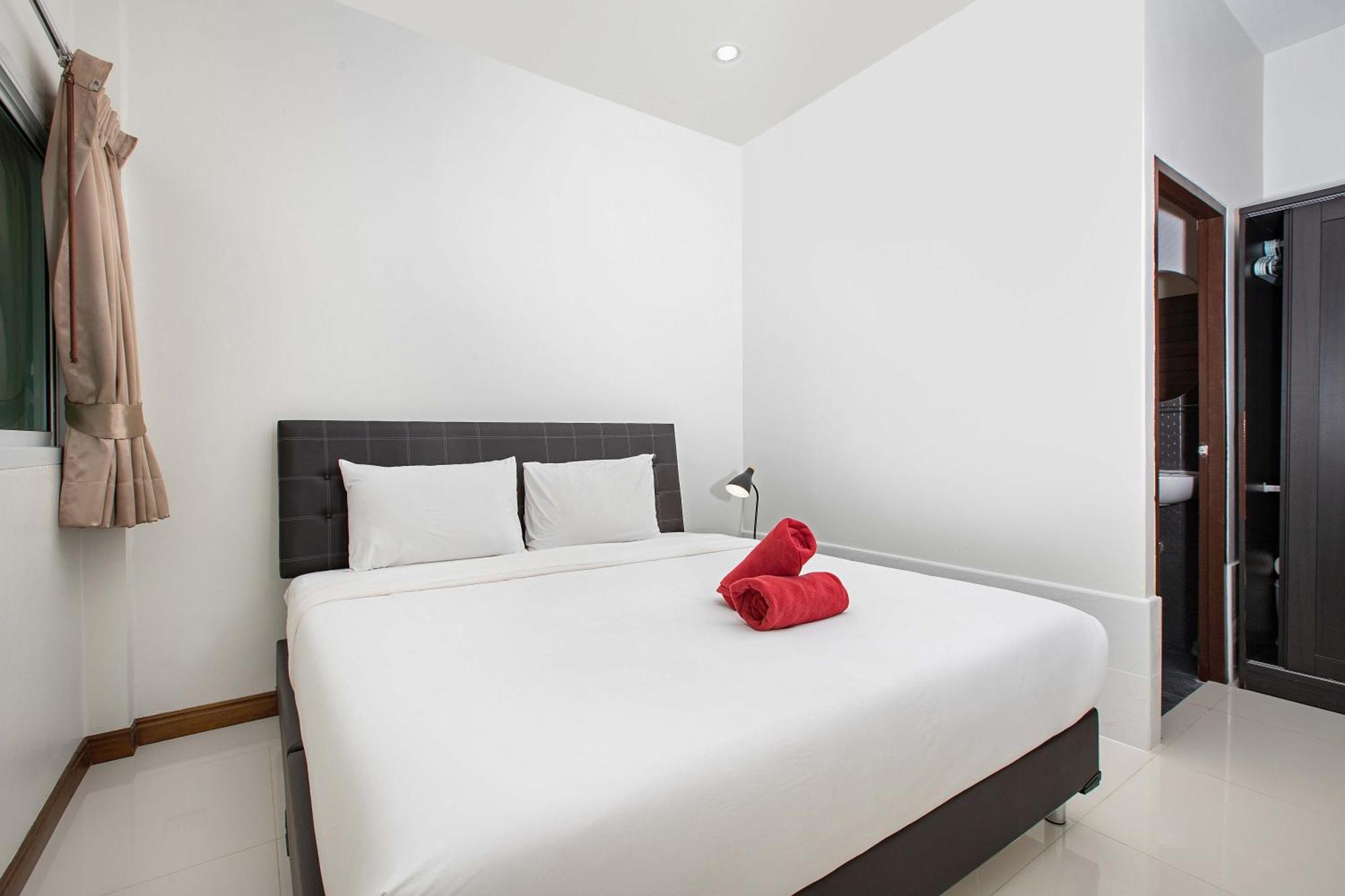 Family 2Br Villa Lancelot 3 With Jacuzzi Pool, Just 10 Min Drive Naiharn And Rawai Ban Saiyuan ภายนอก รูปภาพ