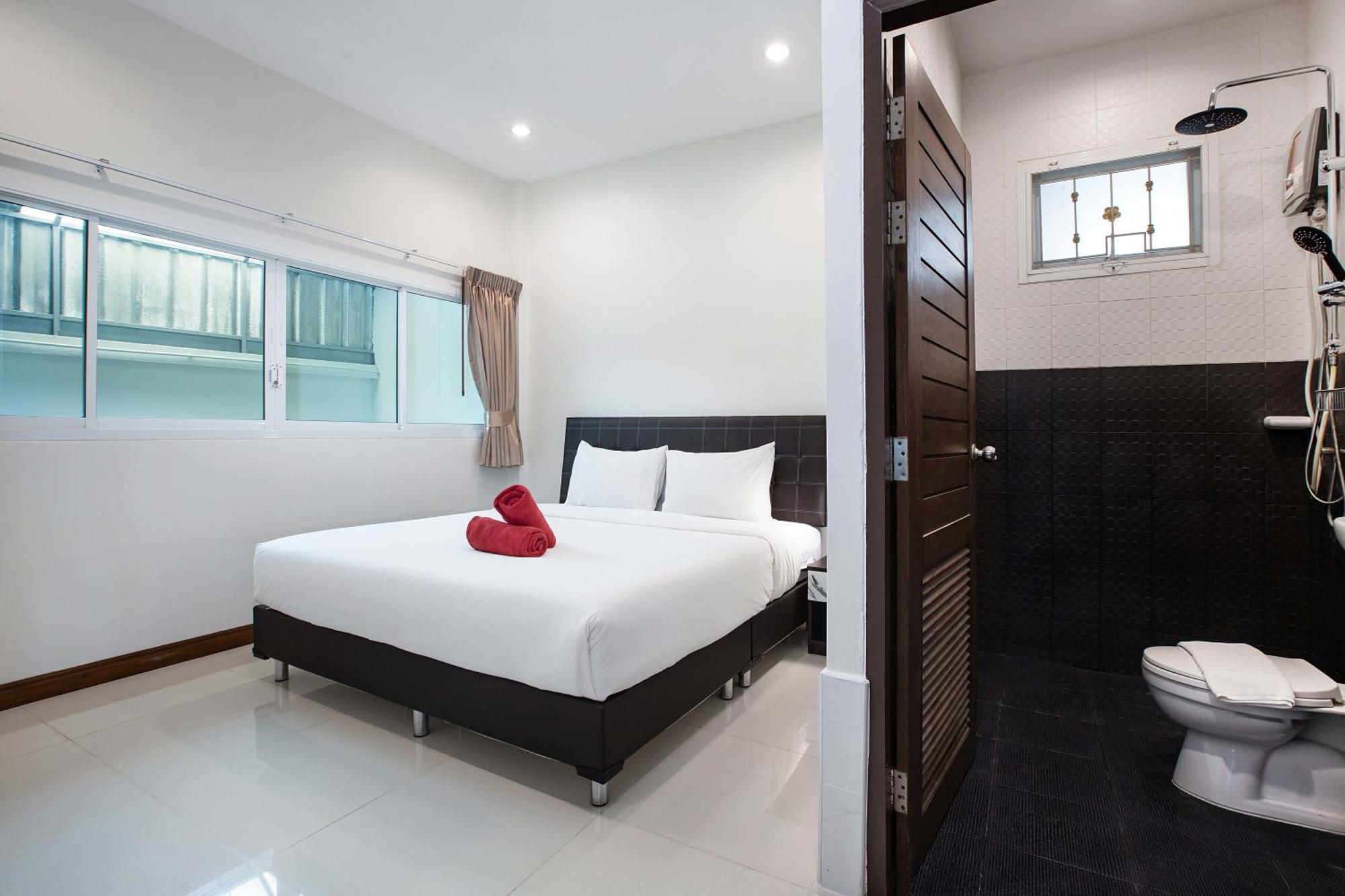 Family 2Br Villa Lancelot 3 With Jacuzzi Pool, Just 10 Min Drive Naiharn And Rawai Ban Saiyuan ภายนอก รูปภาพ