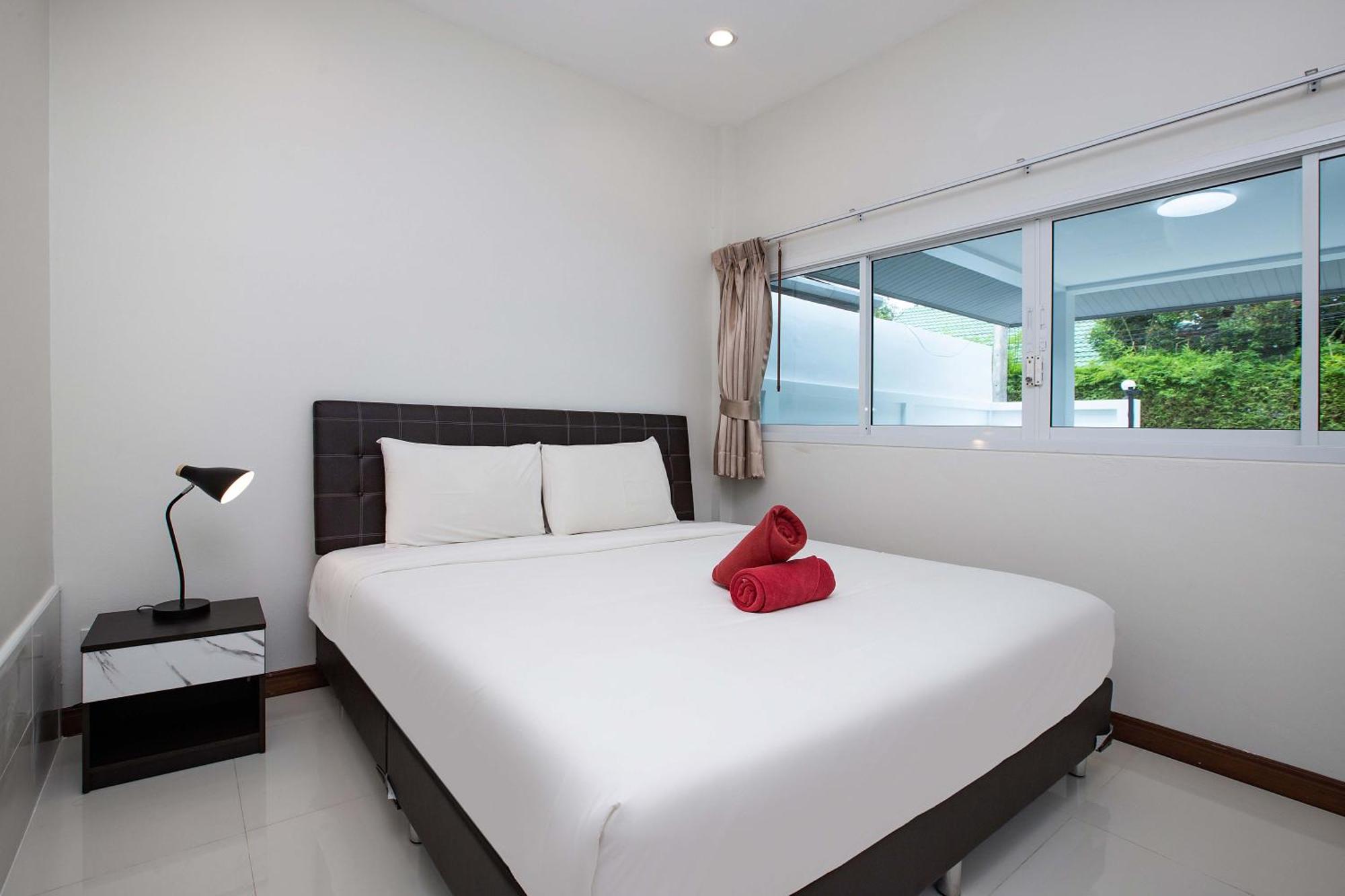 Family 2Br Villa Lancelot 3 With Jacuzzi Pool, Just 10 Min Drive Naiharn And Rawai Ban Saiyuan ภายนอก รูปภาพ