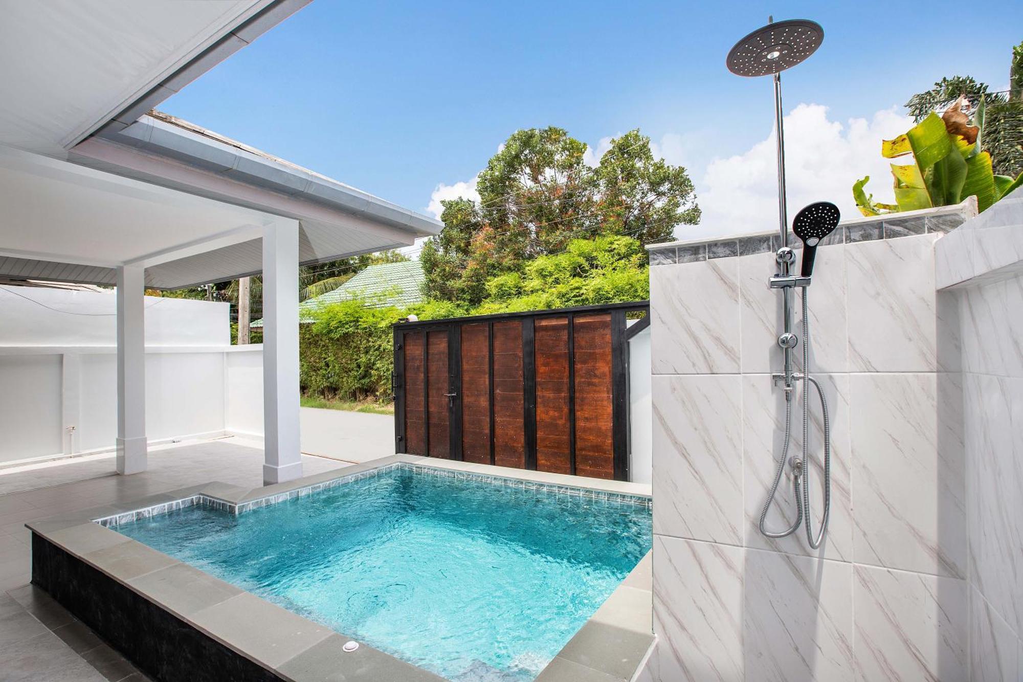 Family 2Br Villa Lancelot 3 With Jacuzzi Pool, Just 10 Min Drive Naiharn And Rawai Ban Saiyuan ภายนอก รูปภาพ